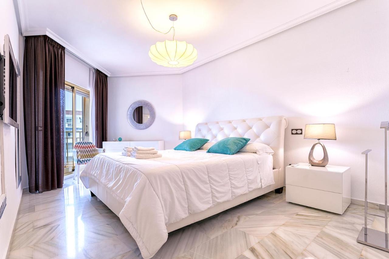 Rentcostadelsol Fuengirola Dona Sofia B Luaran gambar